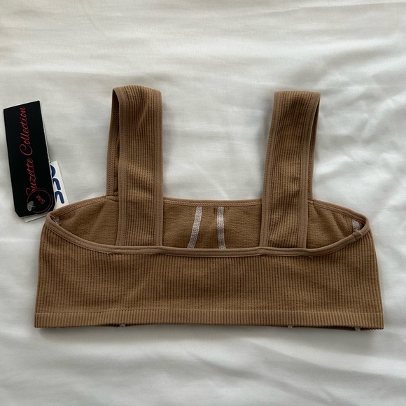 Crop Top - Picture 4 of 4